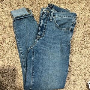 J Crew 9”mid rise skinny size 28 jeans